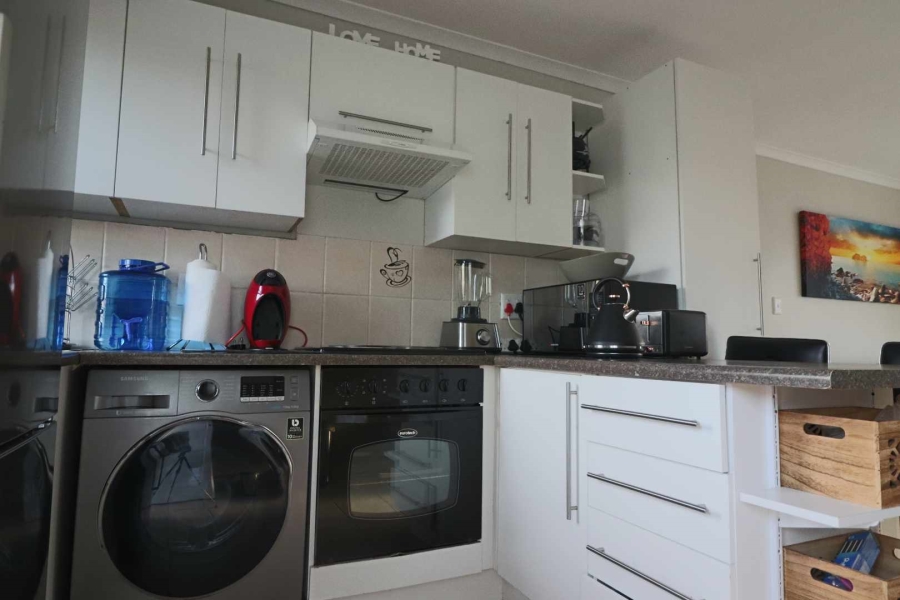 2 Bedroom Property for Sale in Parklands Western Cape